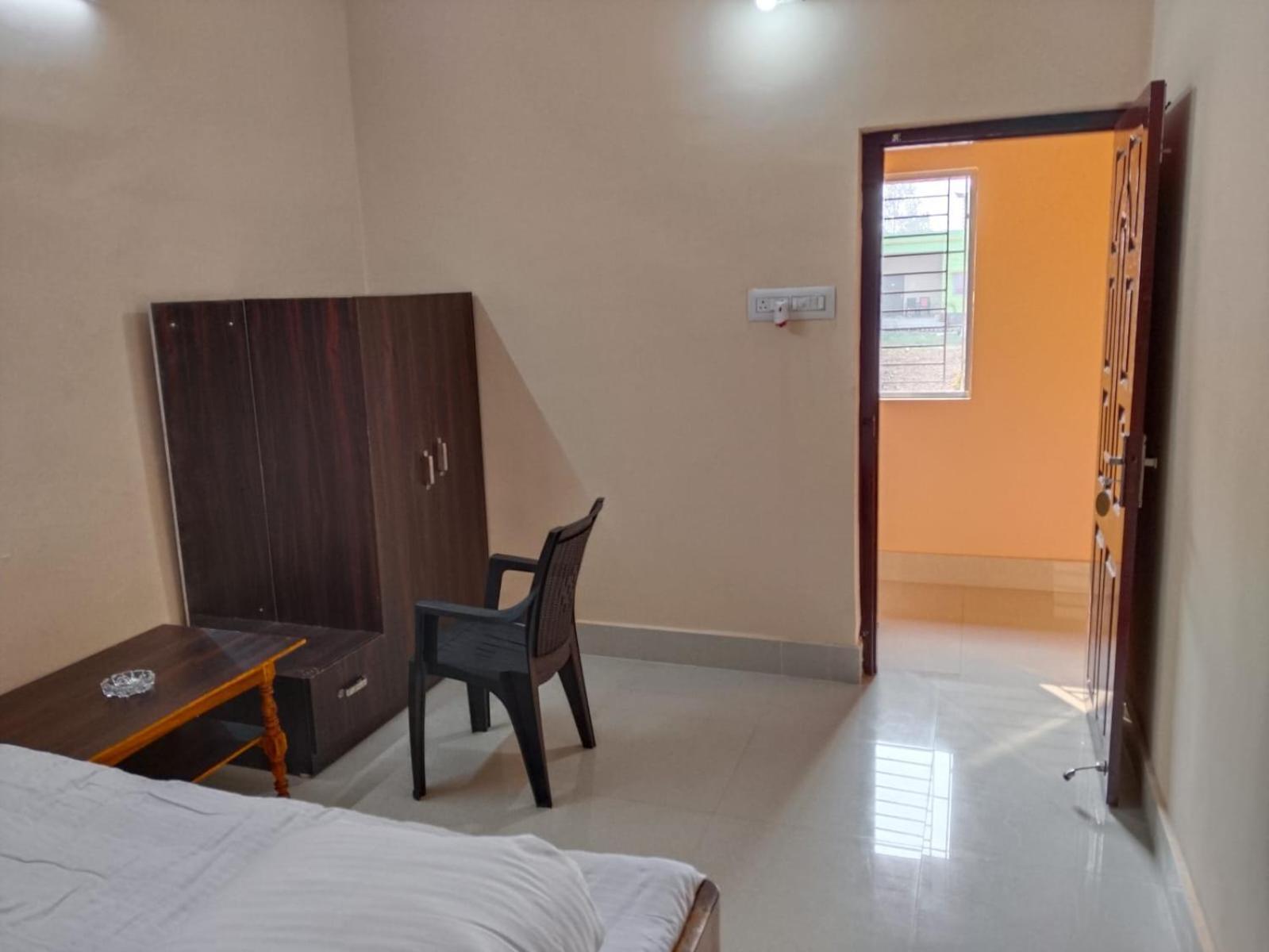 Hotel Olivia And Resort Bānkura 外观 照片